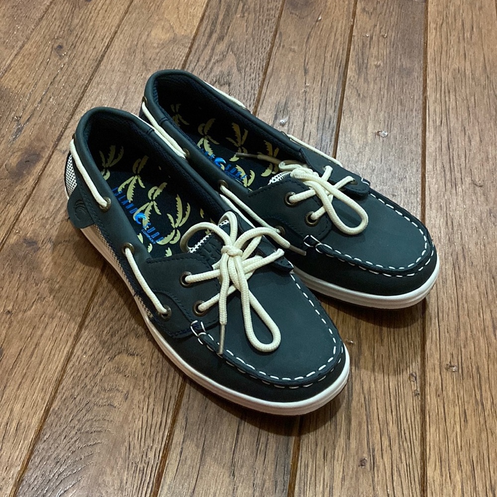 Womens shoes